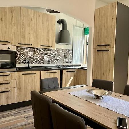 דירות פרטיליה Nina'S House מראה חיצוני תמונה